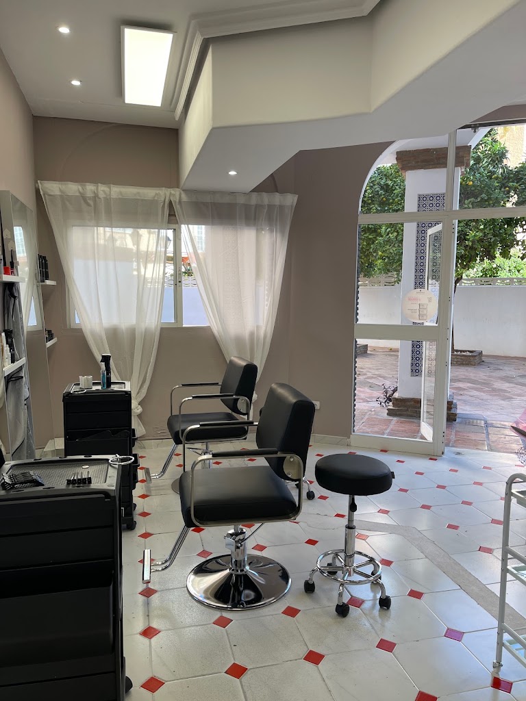 "DIMARINA" estudio de peluqueria y estetica. Salon krasoty "Dimarina" — Interior