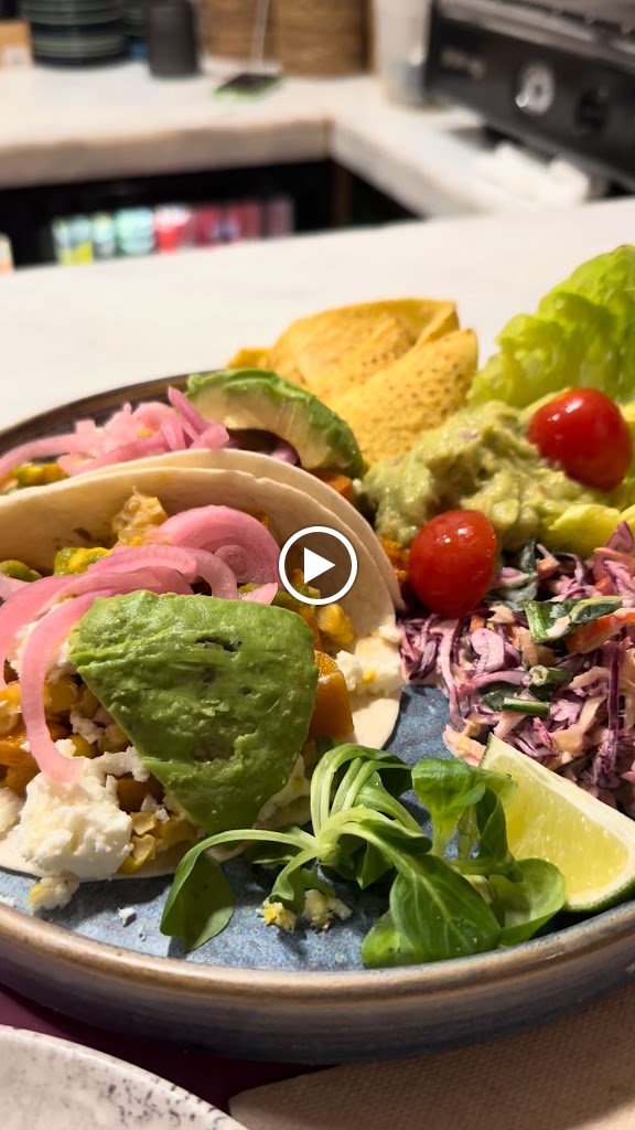 Beet Vegetariano — Videos
