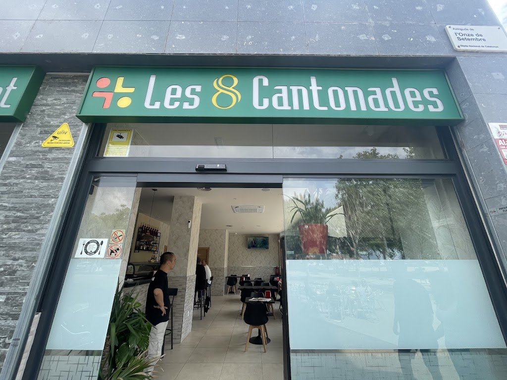 Bar Restaurante Les 8 Cantonades
