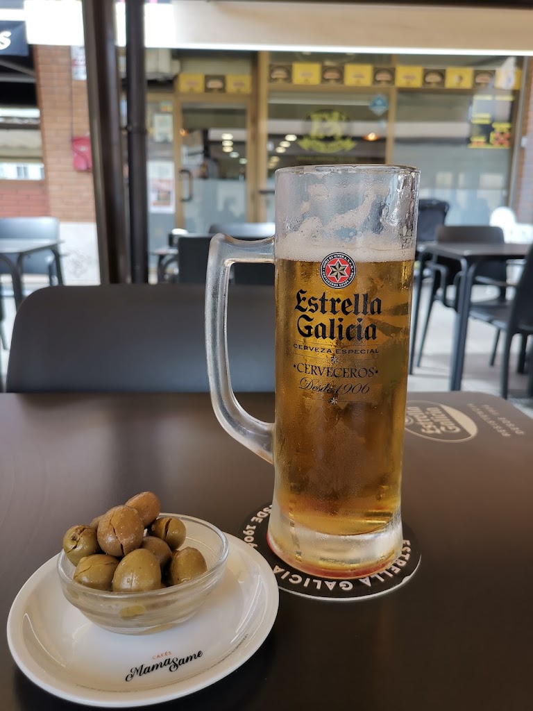 El Rei Dels Frankfurt's — Comida y bebida
