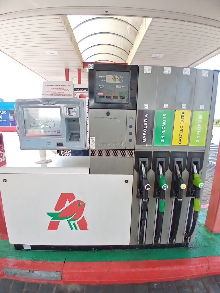 Gasolinera Alcampo — Surtidor de combustible