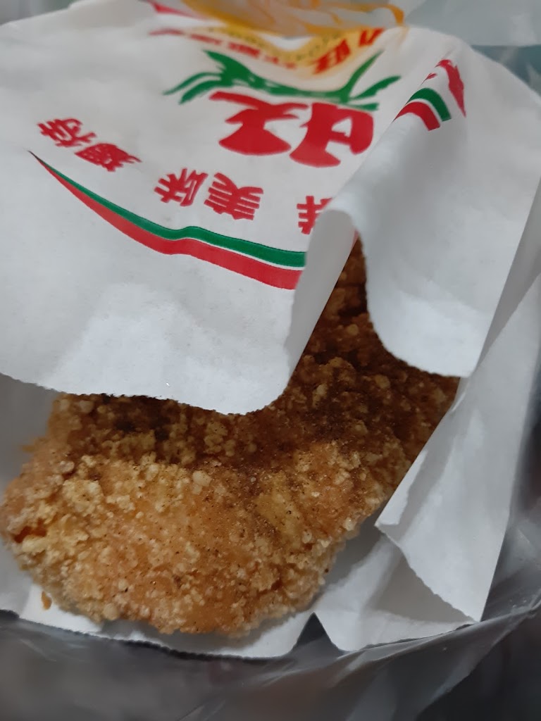 六年八班茶飲/協力旺雞排永和橫山店 的照片