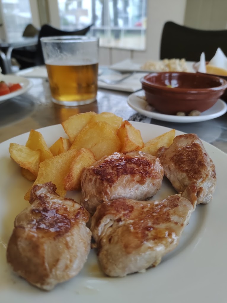Cafe-Bar El Parque — Comida y bebida