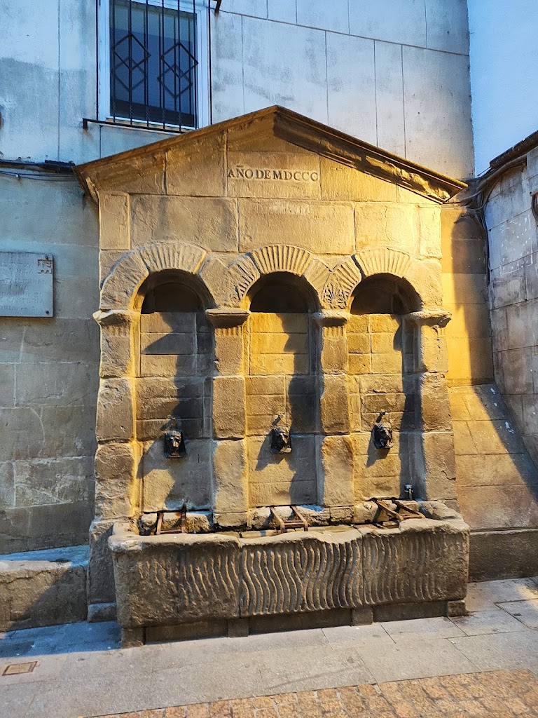 Fuente del Perro
