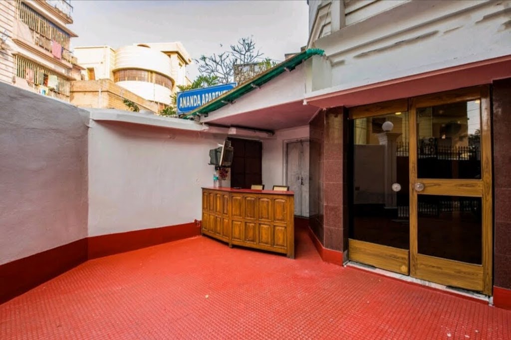 Ken Guest House M C