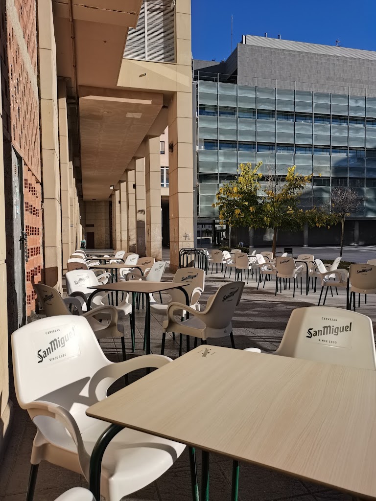 Bar Aida — Ambiente