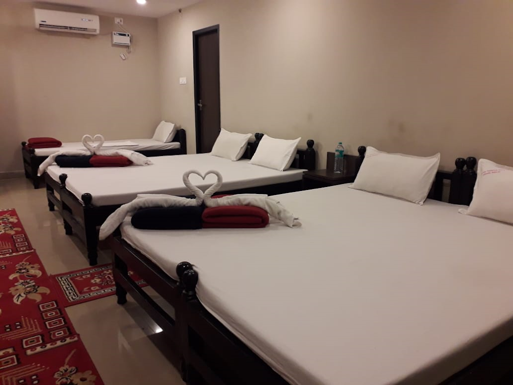Hotel Temple City