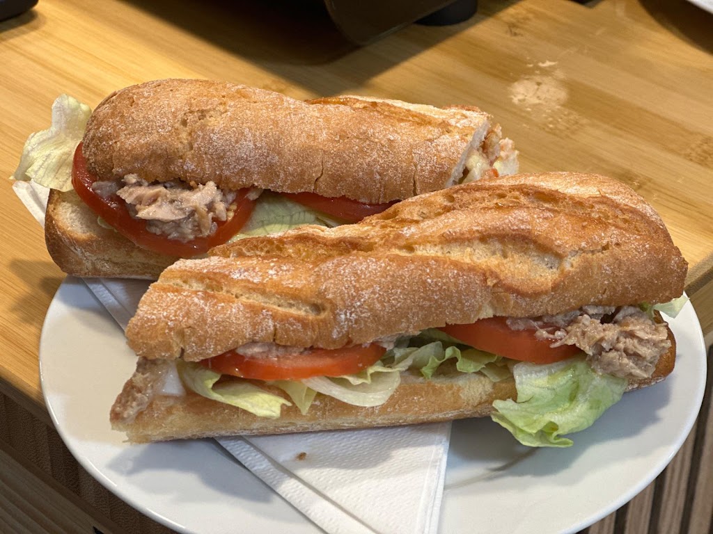 BAR EL DESPACHO — Comida y bebida