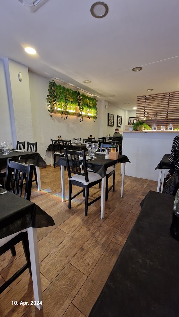 Gigi's Piccolo Ristorante — Ambiente