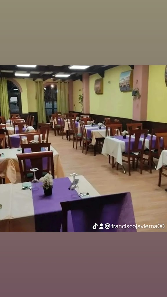 Bar Restaurante Paco — Ambiente