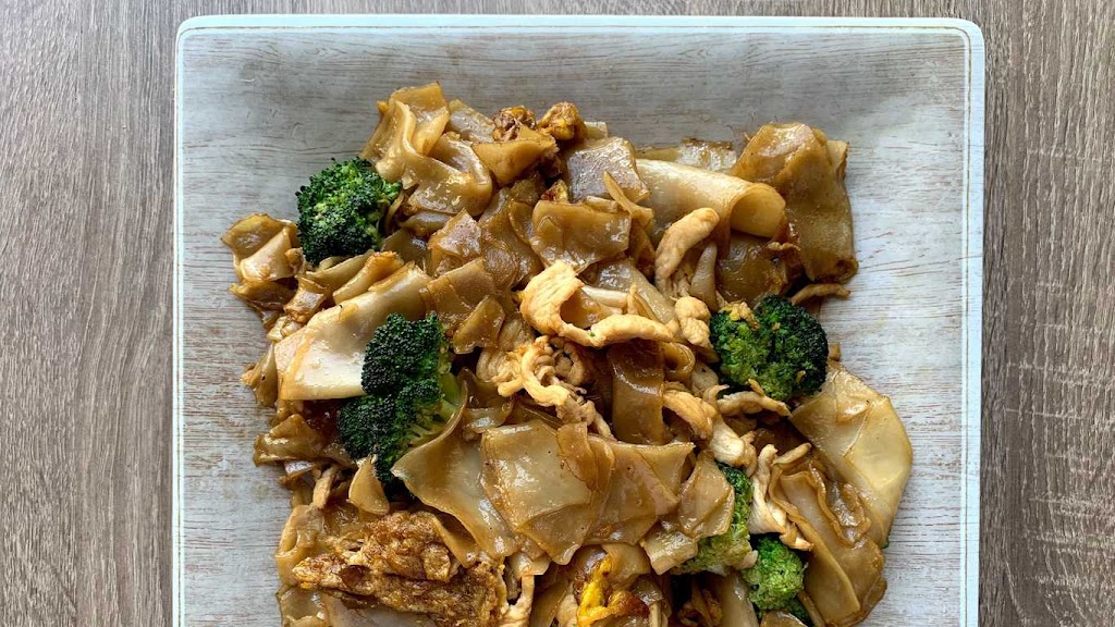 New Thai Eatery & Grill