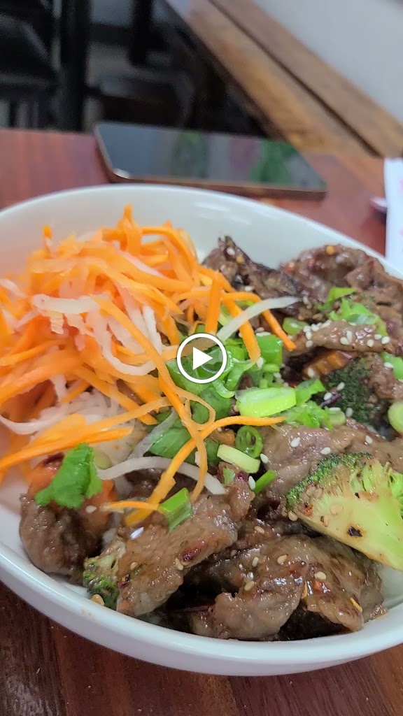Pho Thai Street Food & Bakery