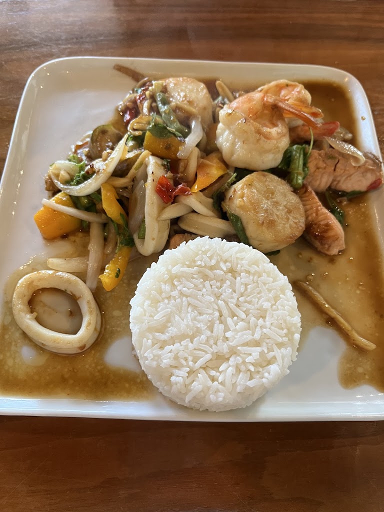 M&M Thai Café