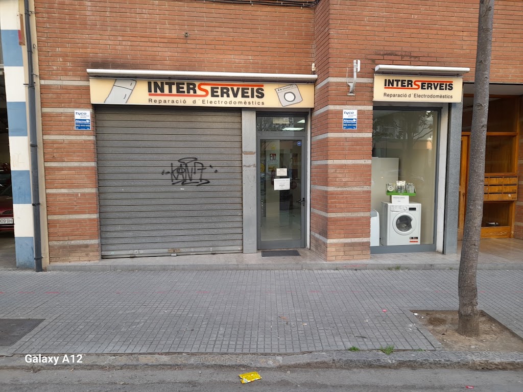 INTERSERVEIS 2022 S. L. — Exterior