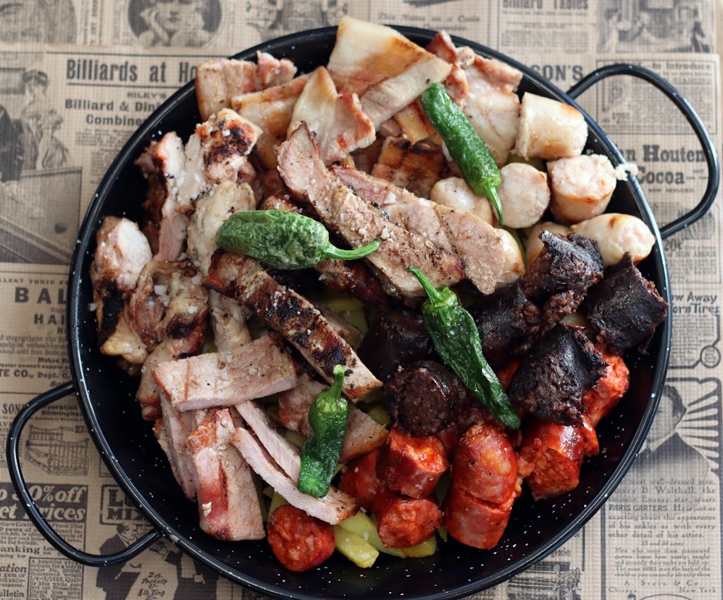 La parrilla colmenarejo — Comida y bebida