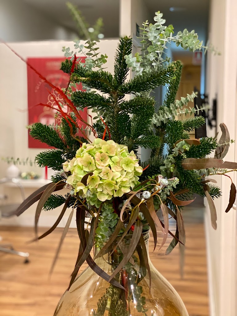 Centre d'estetica bros muntal by Eva Carmona