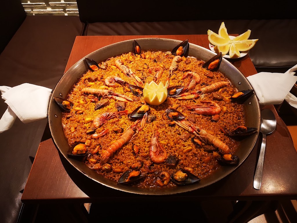 Desnivell — Comida y bebida
