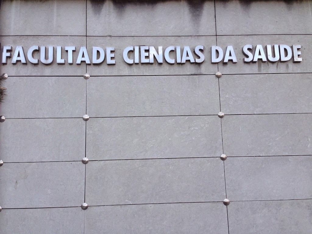 UDC ~ Facultad de Ciencias de la Salud Decanato — Del propietario