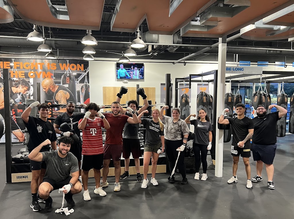  Legends Boxing - Lee Vista