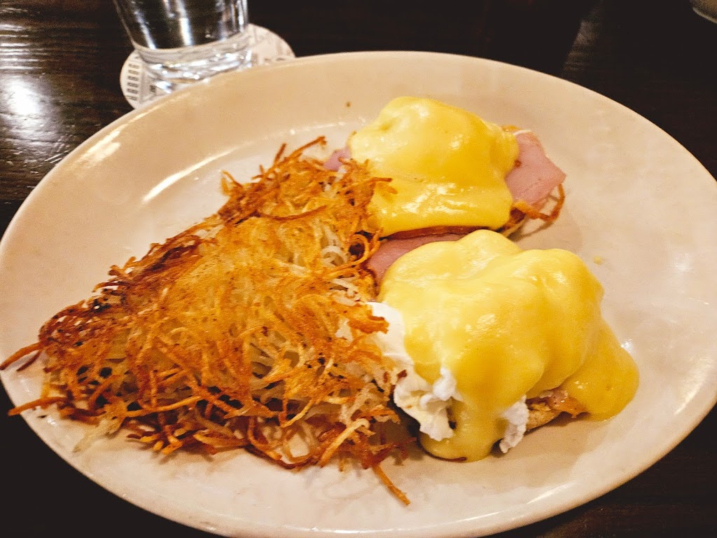 Eggs Benedict