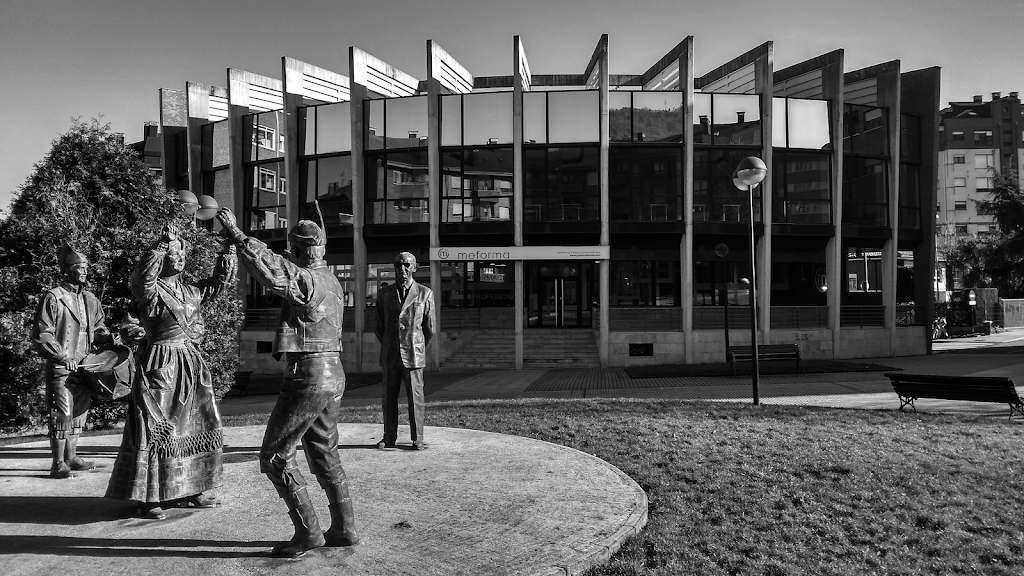 MEFORMA, Centro de Formacion — Del propietario