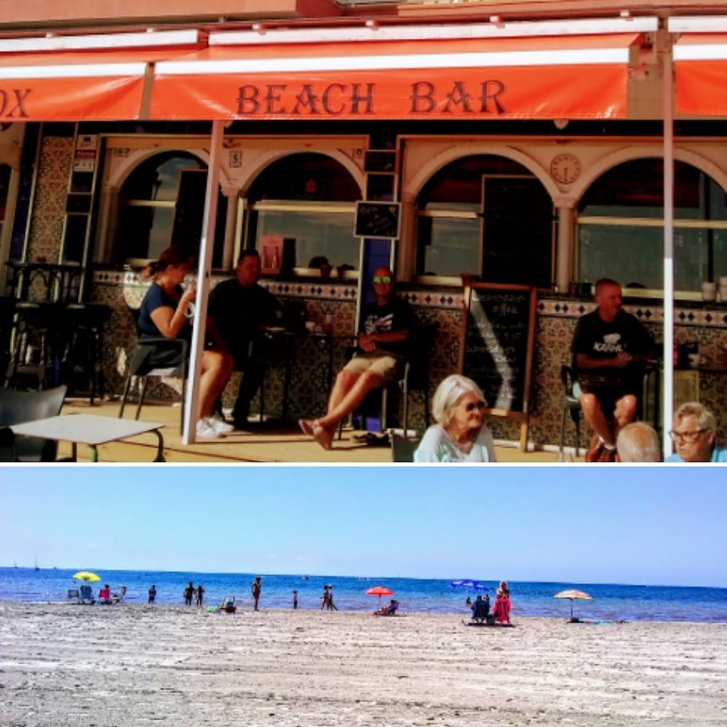Old Fox beach bar