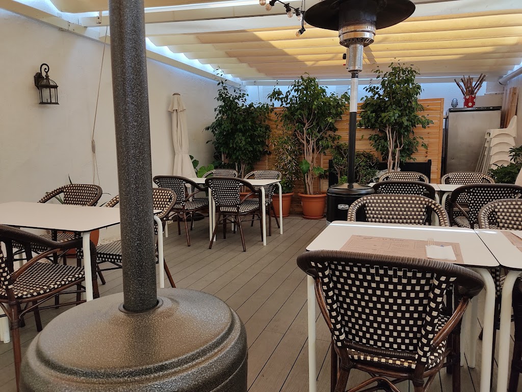 Restaurant La Monda24 - Tapas - Brasas - Arroces — Ambiente