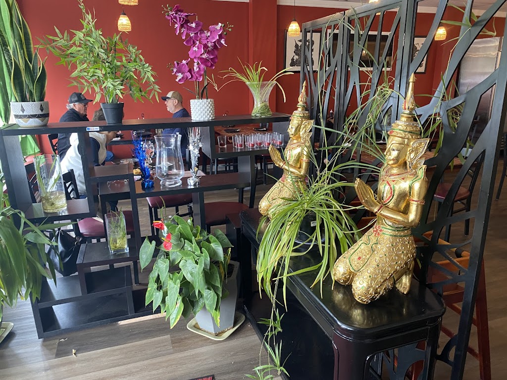 Krungthep Thai and Pho