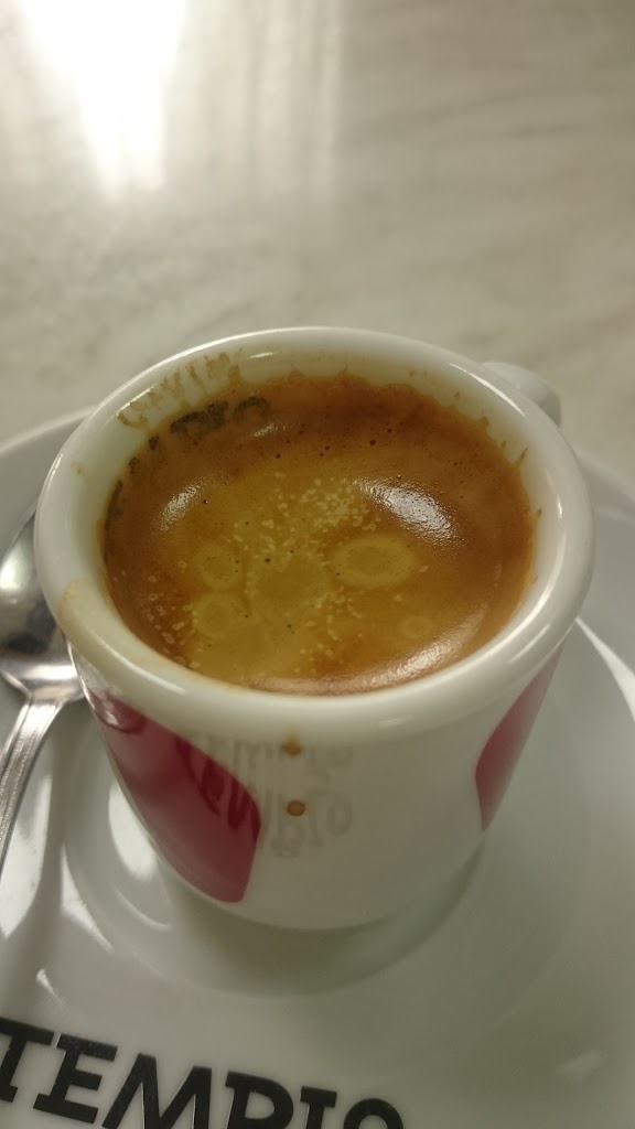 Cafeteria Becquer — Cafe