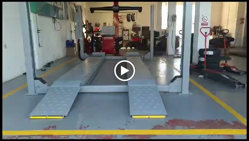 Neumaticos Cruce Del Azarbe — Videos