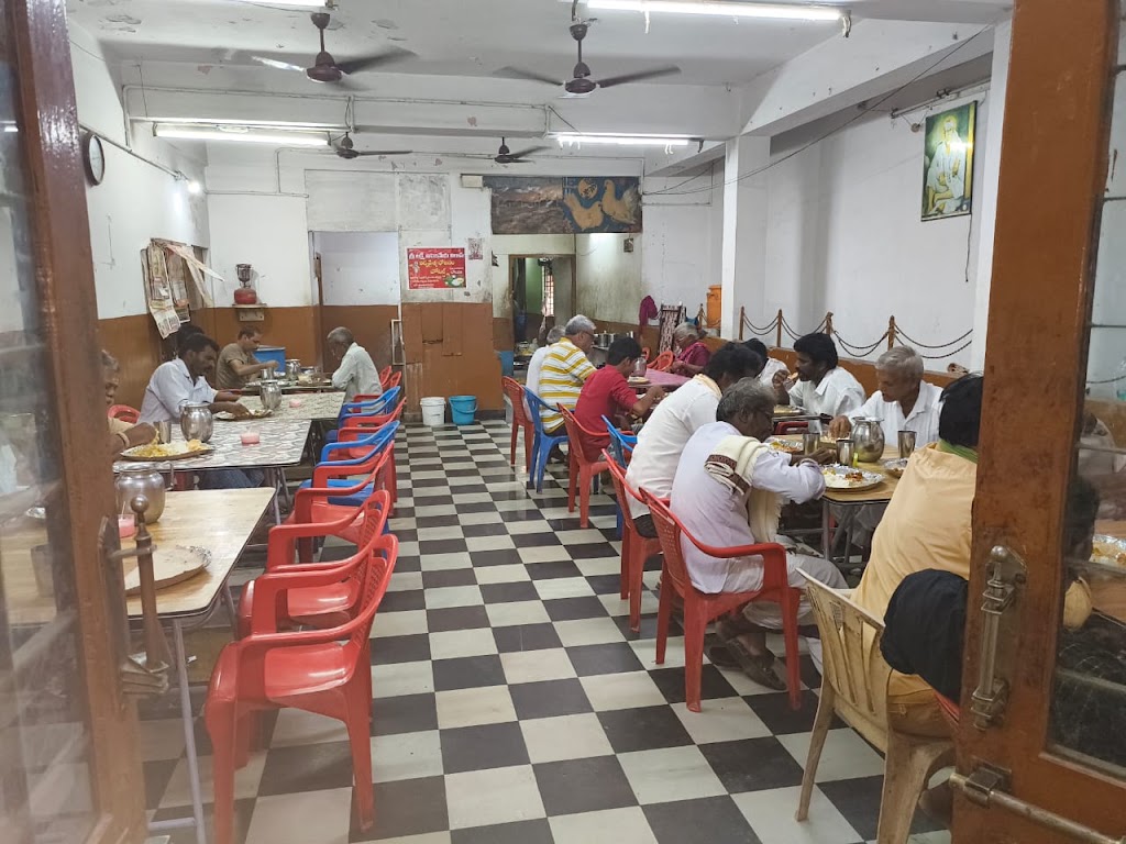 Sri Lakshmi Anjineya Villas