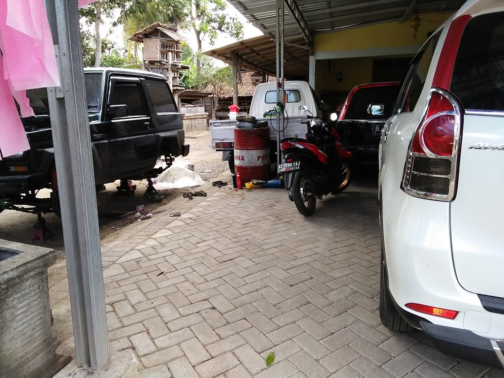 Bengkel Mobil S.Jr Motor Service