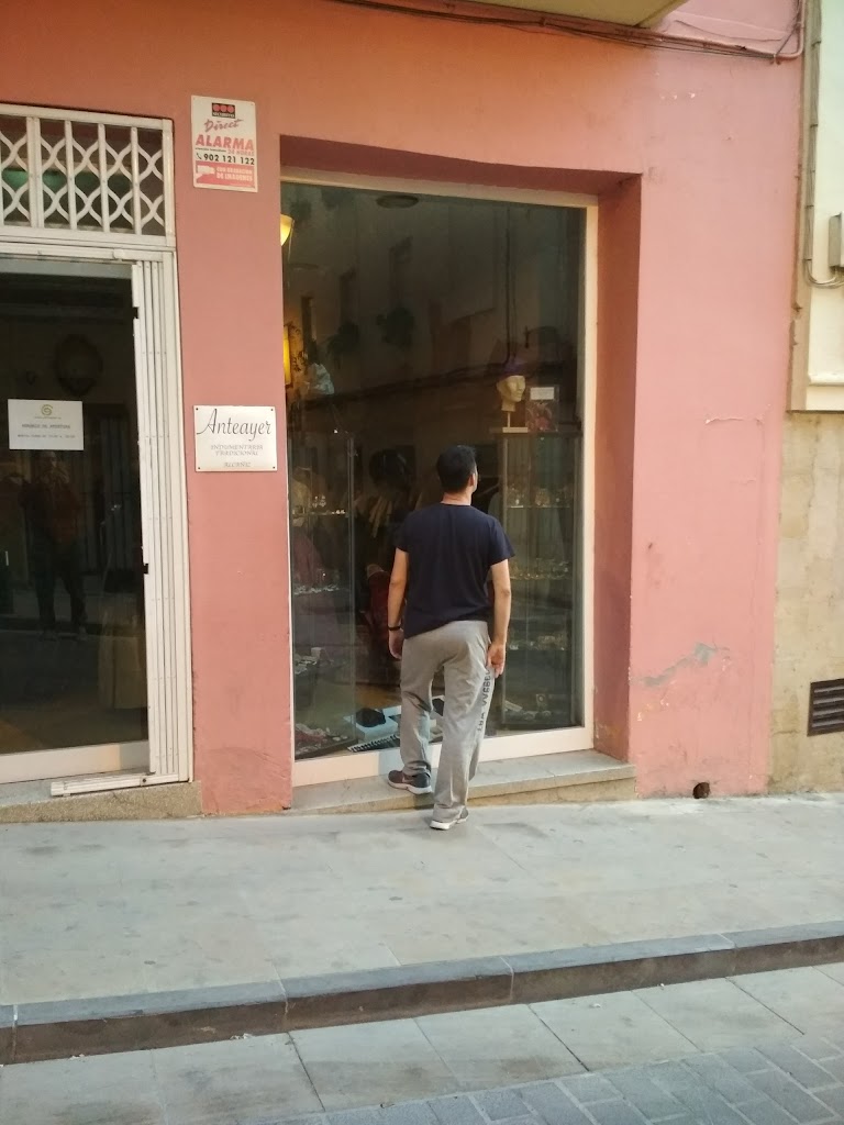 Anteayer Indumentaria