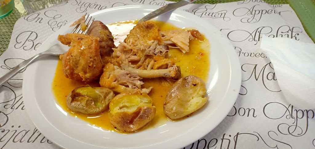 L'Entrepa de Figueres L. — Comida y bebida