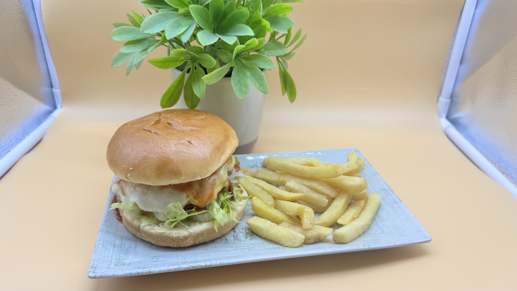 Cerveceria Don Pincho — Comida y bebida