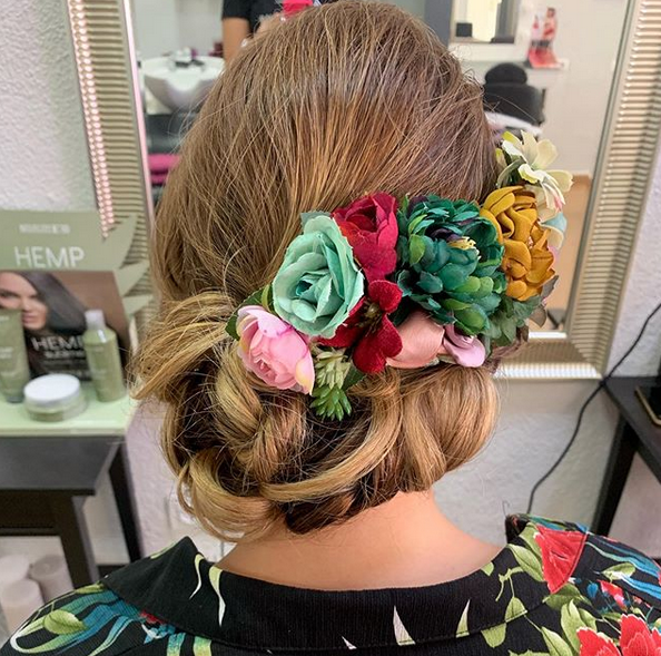 Belisima Salon de Belleza — Peinado