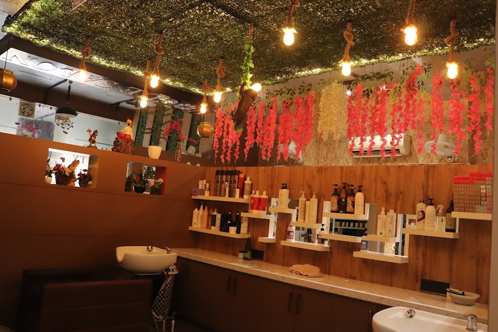 Vogue Hair Makeup Studio Best Bridal Makeup Artist In Hansi Best Hair Stylist In Hansi Best Salon Parlour In Hansi