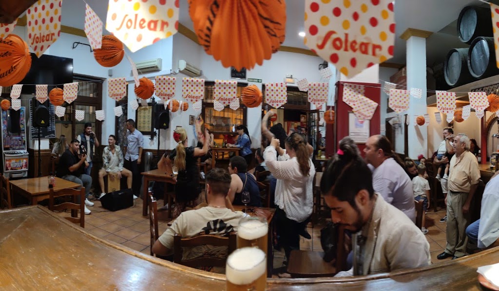 Bodeguita Charly — Del propietario