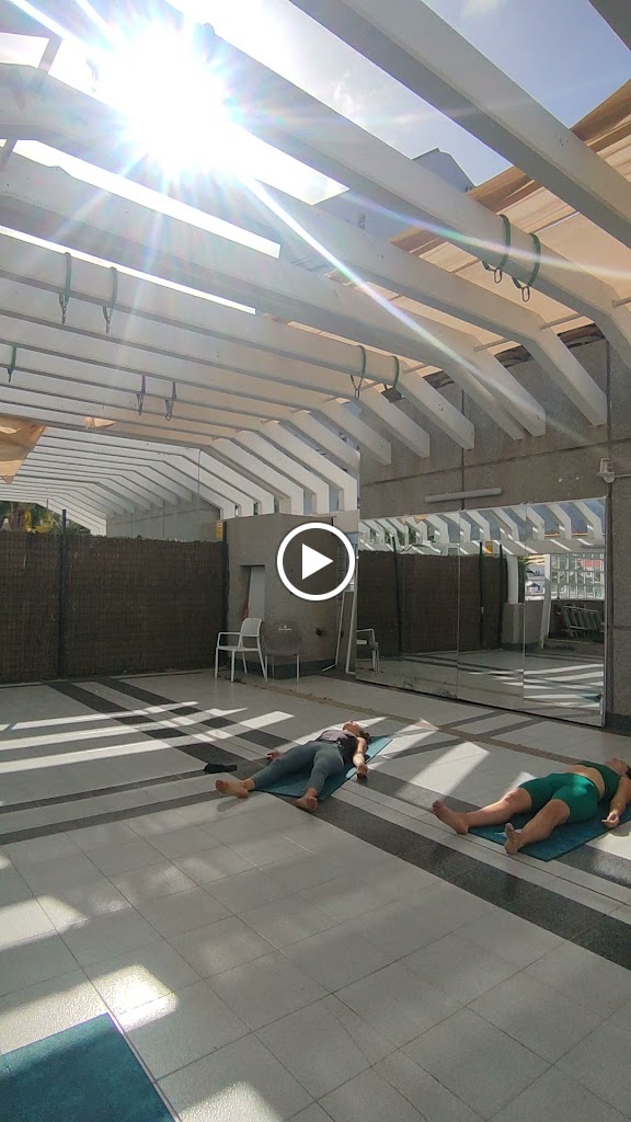 yoga auramintaka — Videos