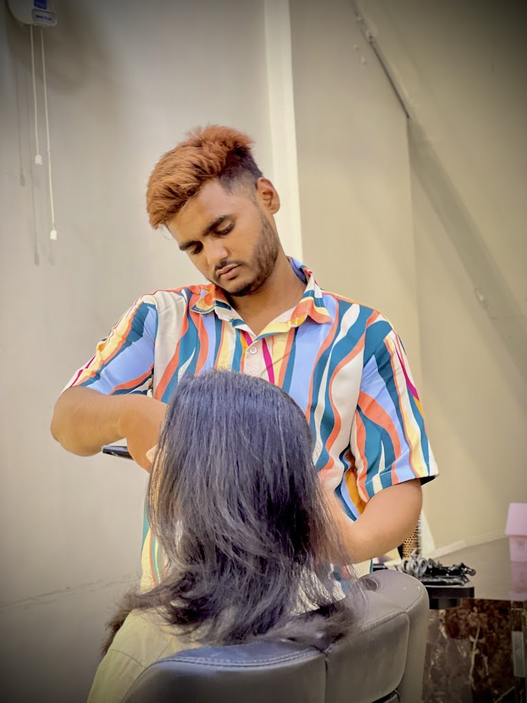 Shortcuts Unisex Salon