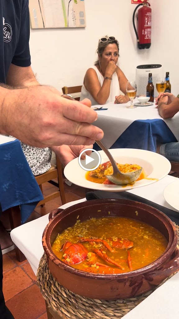 Restaurant Ca'n Lluis — Videos