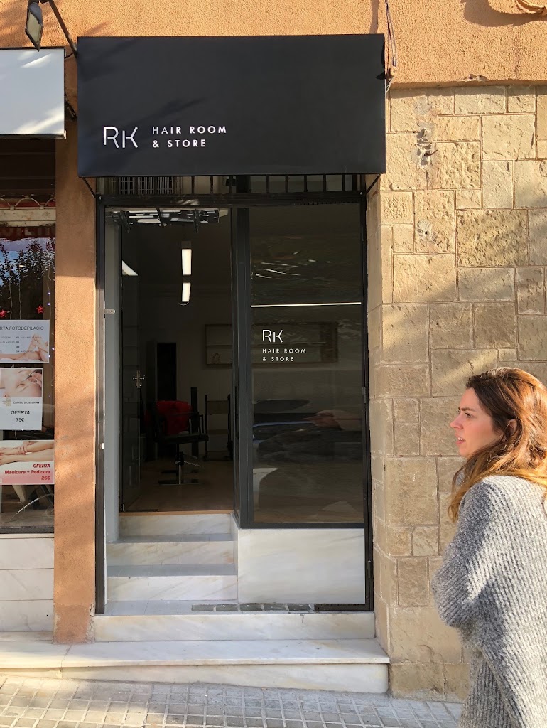 RK Hair Room & Store — Exterior
