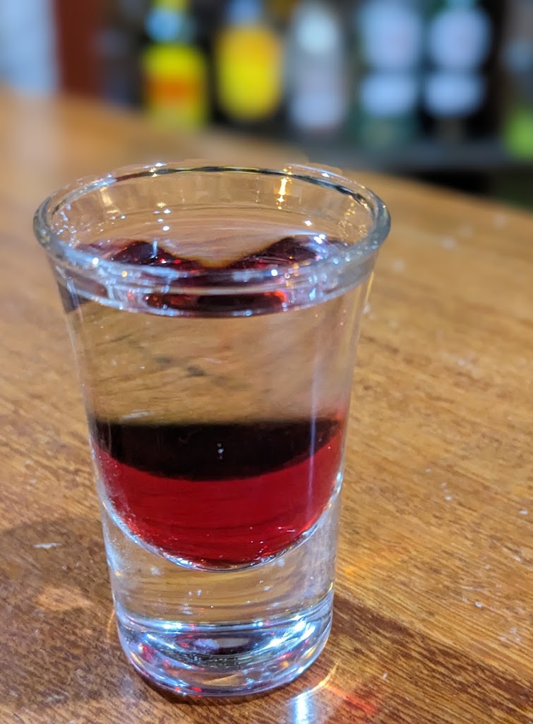 Bar Coyote — Comida y bebida