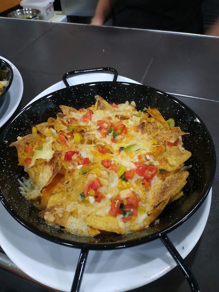 Cafeteria Plasa Vella — Comida y bebida