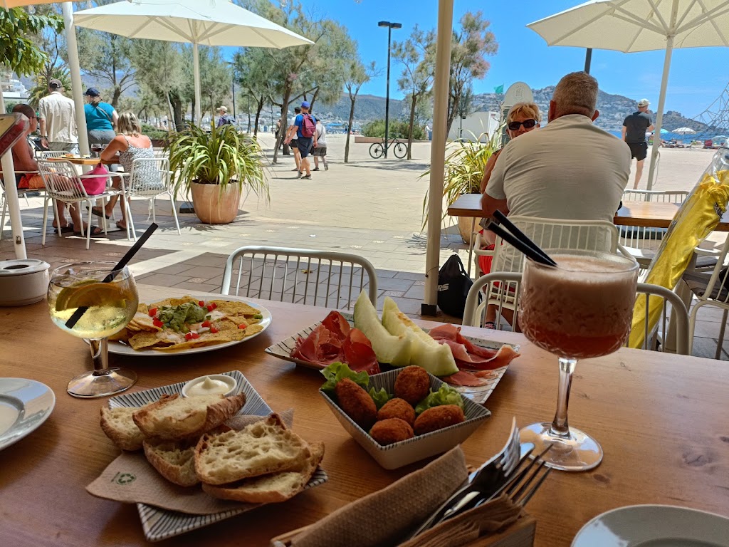 Bar de la Baie — Comida y bebida