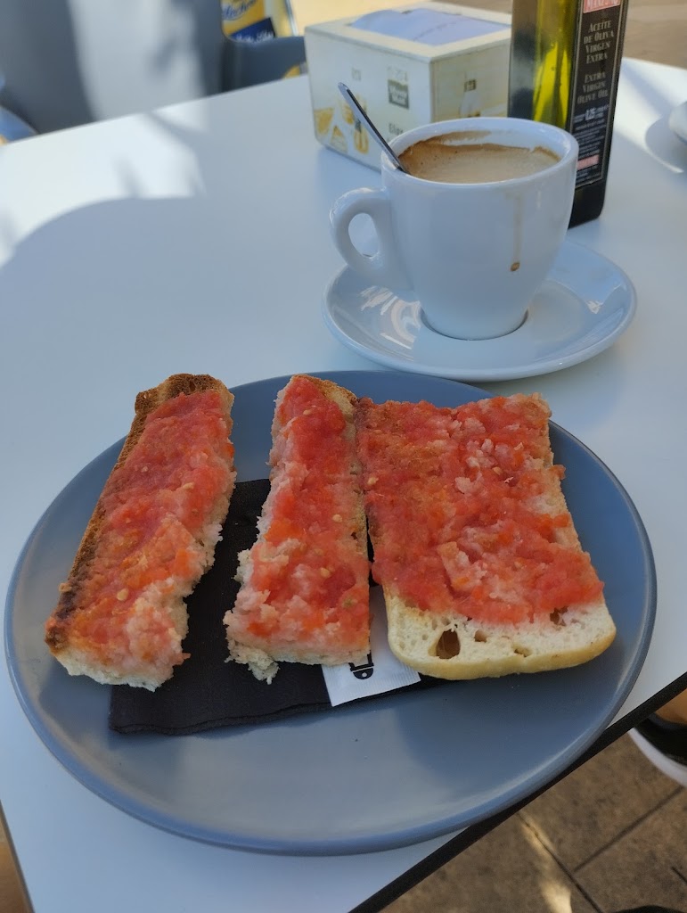 Isla Sala — Cafe