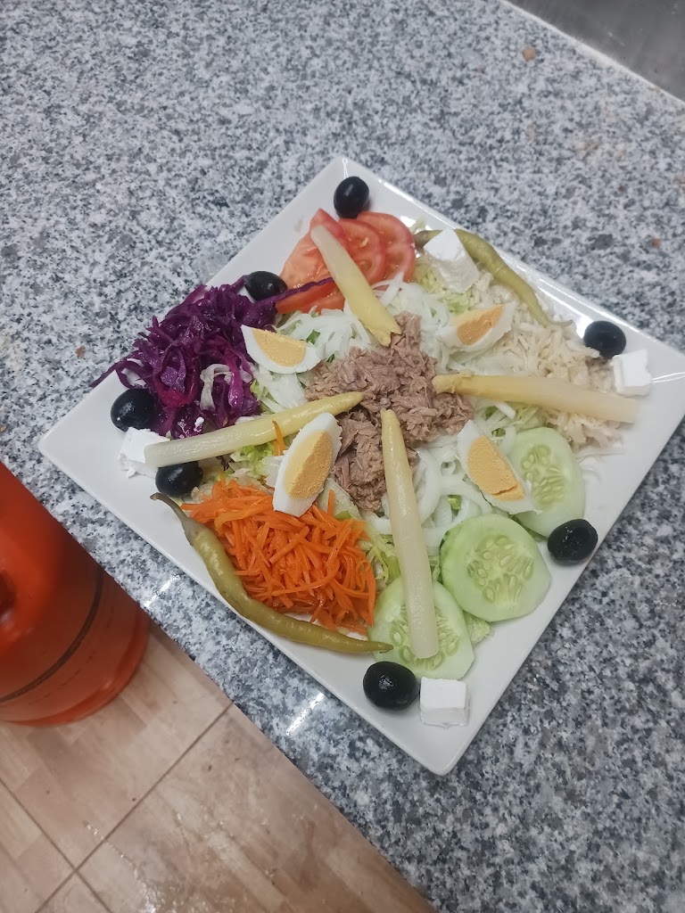 RESTAURANTE TURCO OMAR — Comida y bebida