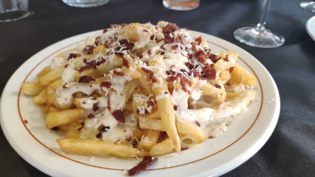 Bar Centro social San Juan — Comida y bebida