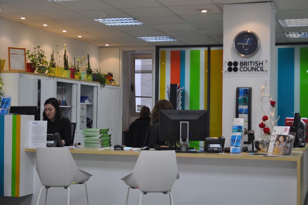 British Council Bilbao — Del propietario