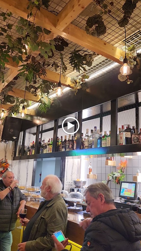Cafe-Bar D3 — Videos